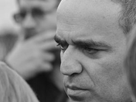 Гарри Каспаров, лидер ОГФ. Фото с сайта photo1.fotodia.ru