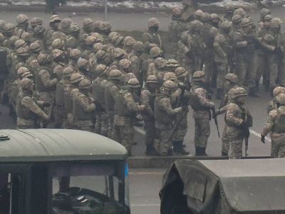 Военные в Алмате Фото: Валерий Шарифулин/ТАСС