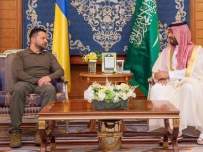 Президента Украины Владимир Зеленский и принц Саудовской Аравии Мухаммед бен Сальман Аль Сауда